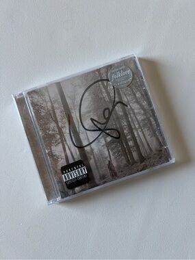 New, sealed and Signed: Taylor Swift "folklore" CD